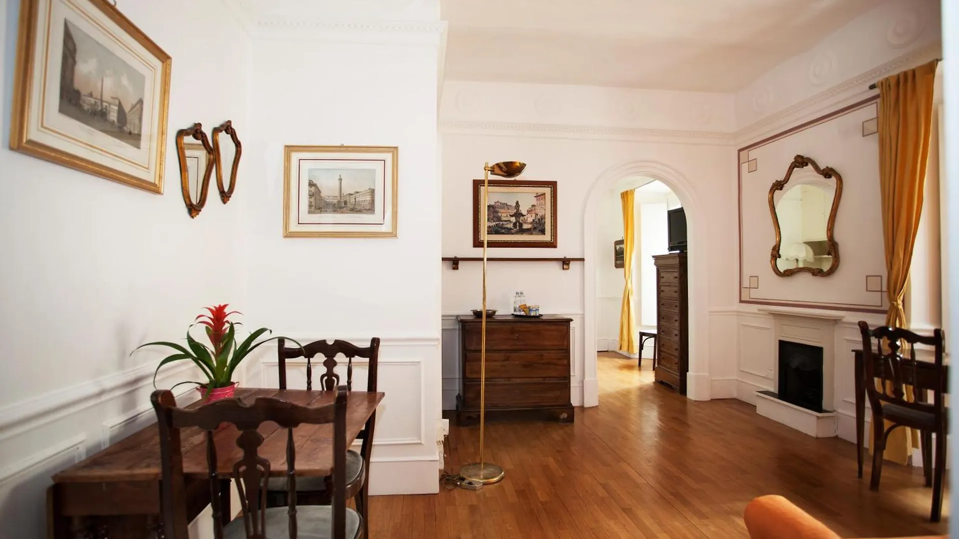 Martina House Bed and Breakfast Rome 3*,  Italië